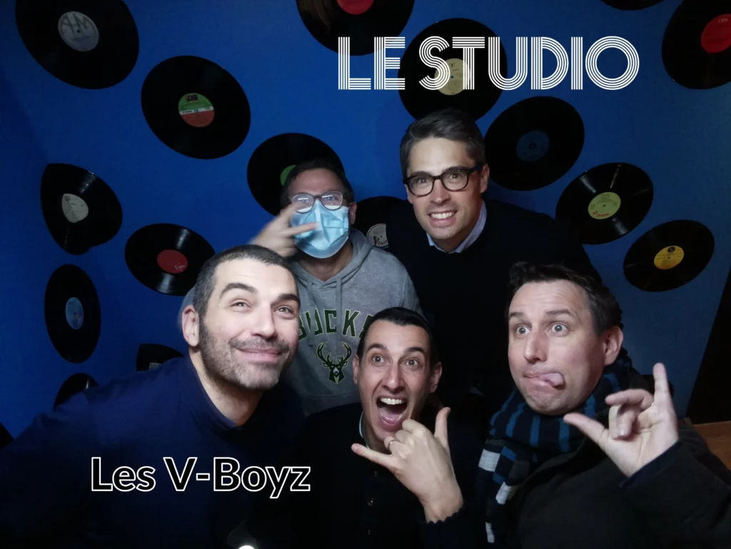 Les V-Boys, une team de 5 hommes, qui ont fait le meilleur temps du mois sur le thème du Studio